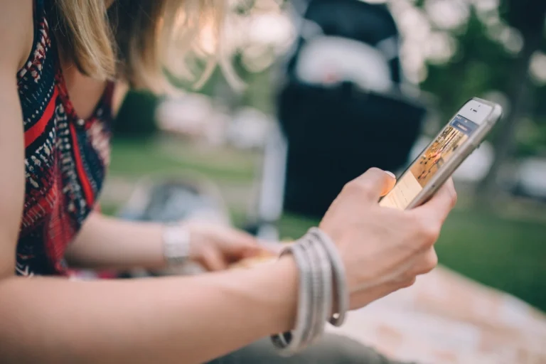 Why Gen Z Is Quietly Logging Off Social Media